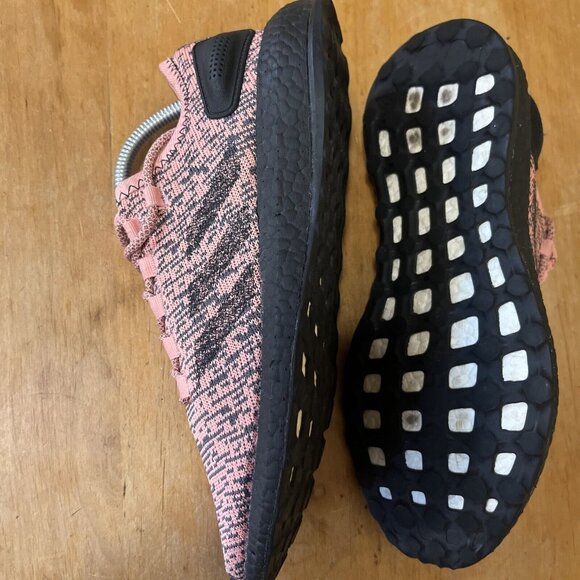 adidas PureBoost Salmon Running Shoe Pink Color Cushioned Comfy mens Size 8.5 - Picture 8 of 13